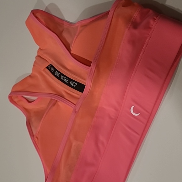 ZYIA Sports Bra - Picture 2 of 5